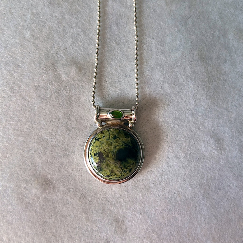 Sajen Sterling Silver Necklace With Green Stone 50$